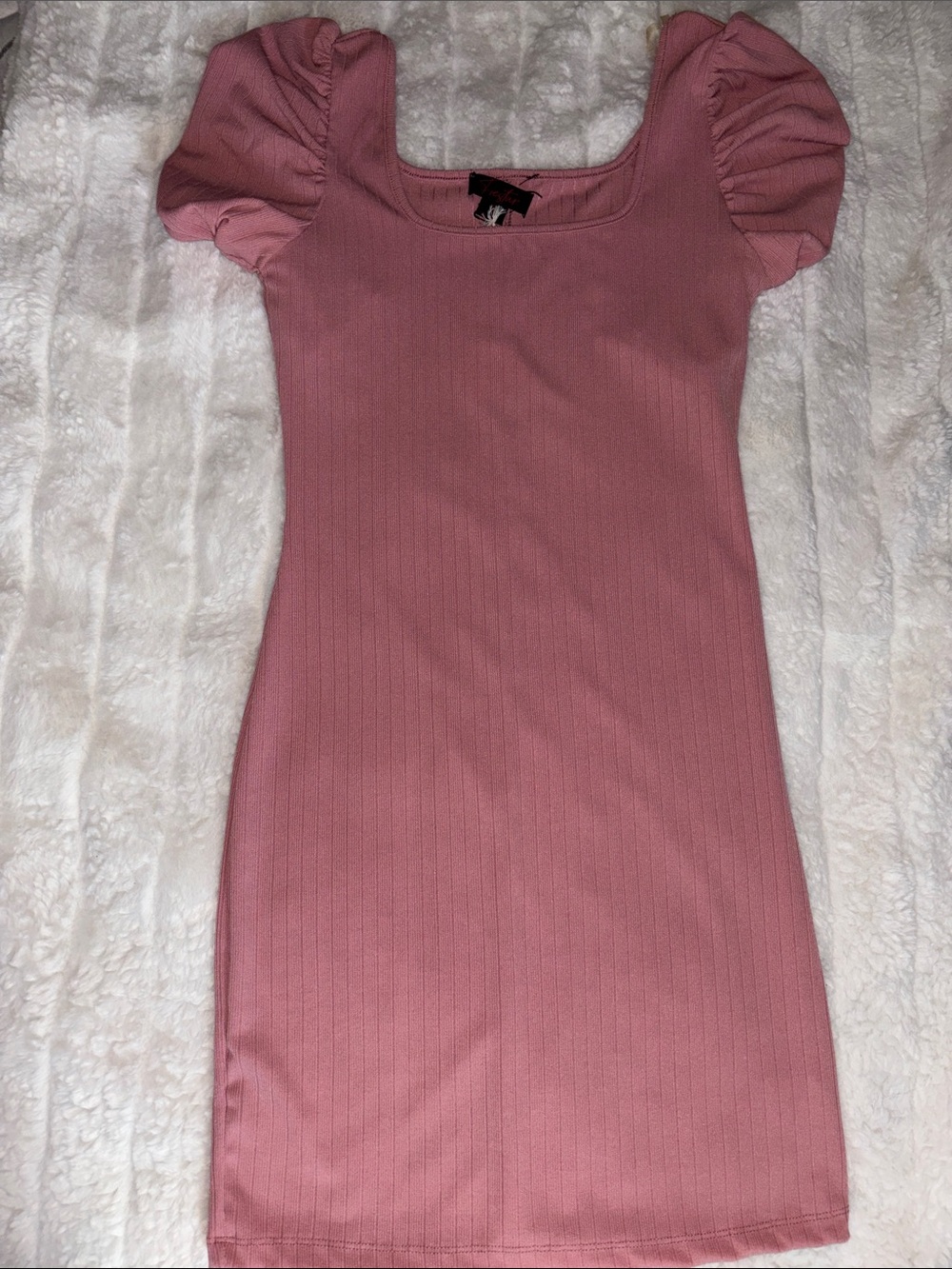 Dusty Rose Ribbed Puff-Sleeve Mini Dress